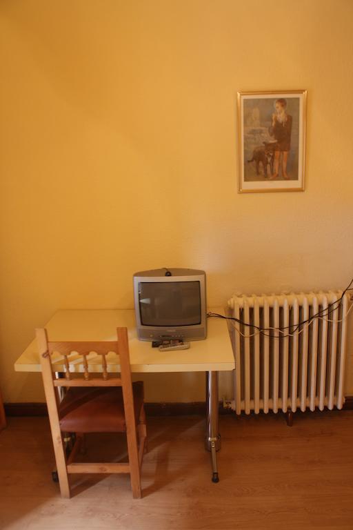 Hostal Temino Burgos Room photo